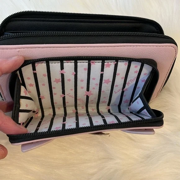 Luv Betsey by Betsey Johnson wallet coin purse cat unicorn pink zipper closure - Picture 5 of 12